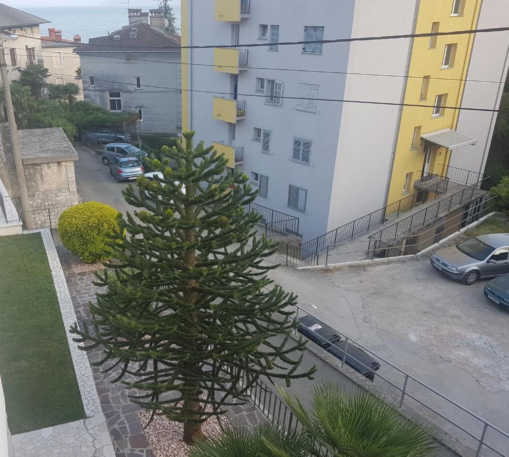 Opatija Centar Leilighet Eksteriør bilde